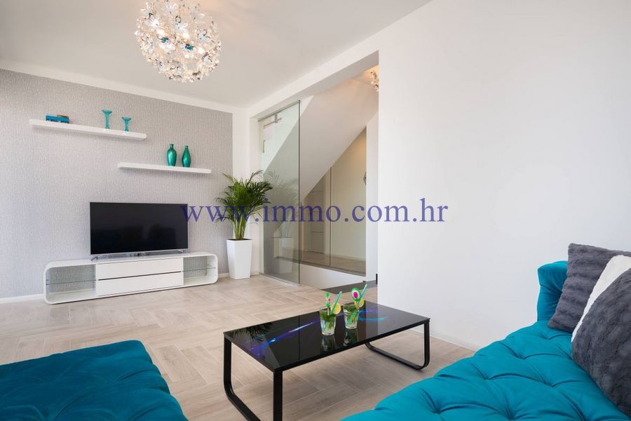 Вилла в Рогознице, Хорватия, 377 м² - фото 5