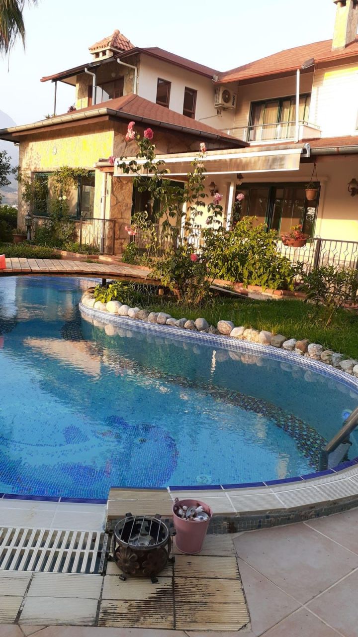 Вилла в Алании, Турция, 300 м² - фото 2