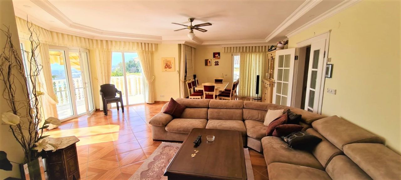 Вилла в Алании, Турция, 400 м² - фото 9