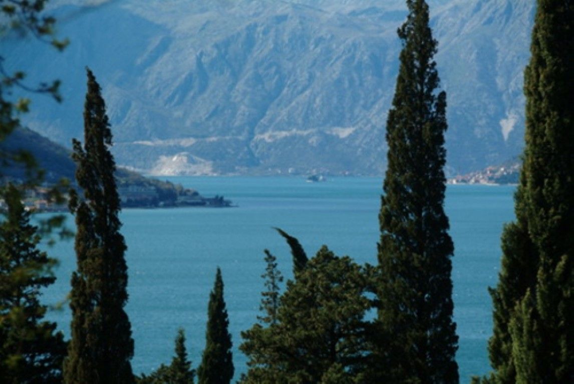 Земля в Доброте, Черногория, 1 200 м² - фото 3