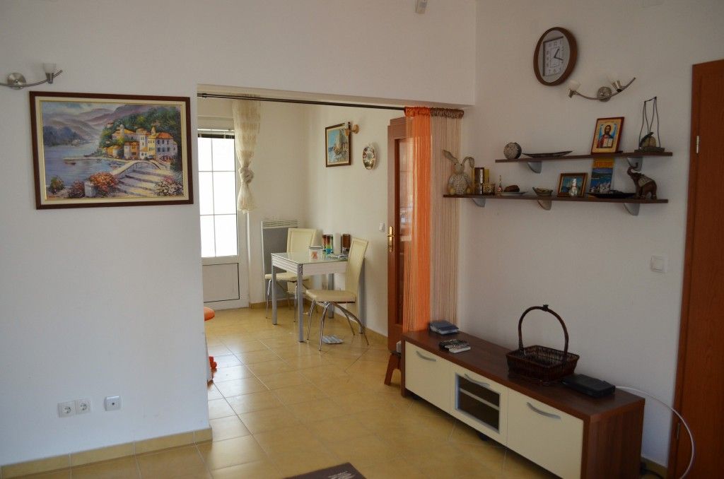 Квартира в Баре, Черногория, 132 м² - фото 12