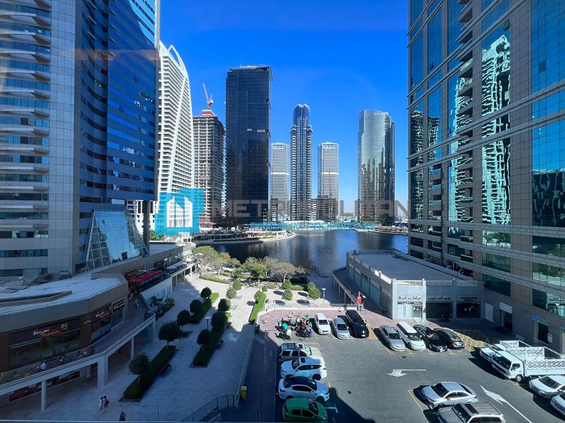Офис в Дубае, ОАЭ, 103.59 м2 - фото 1