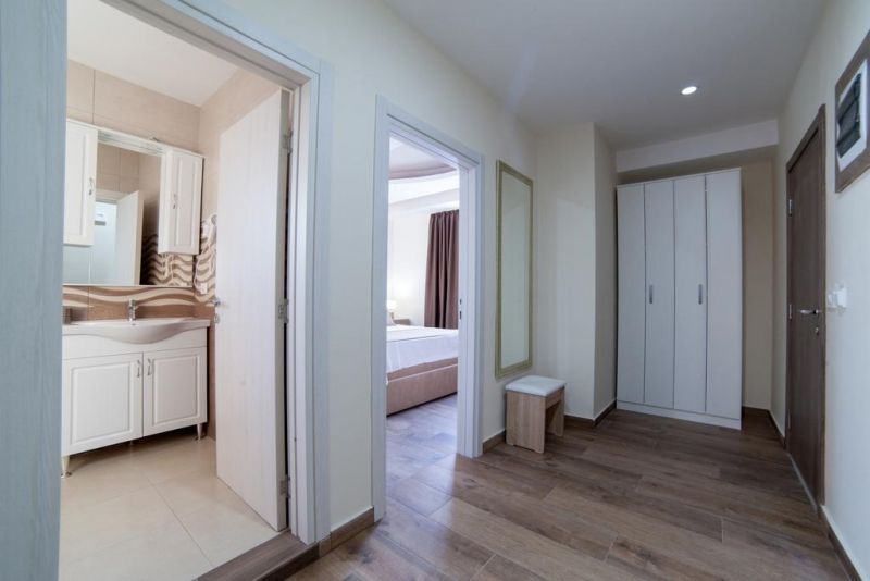 Отель, гостиница в Улцине, Черногория, 3 000 м² - фото 15