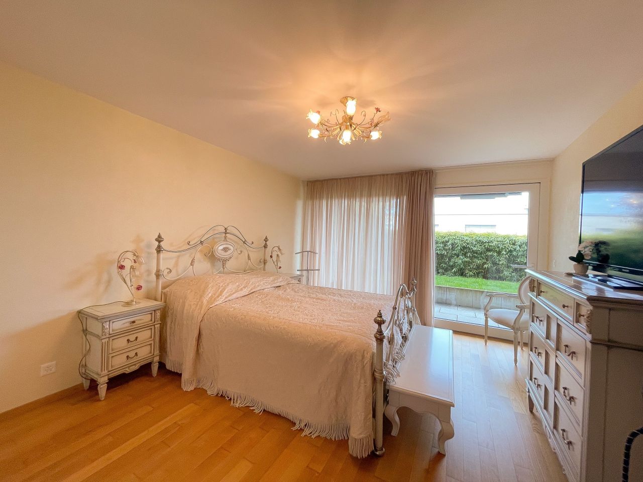 Апартаменты в Монтрё, Швейцария, 130 м² - фото 6