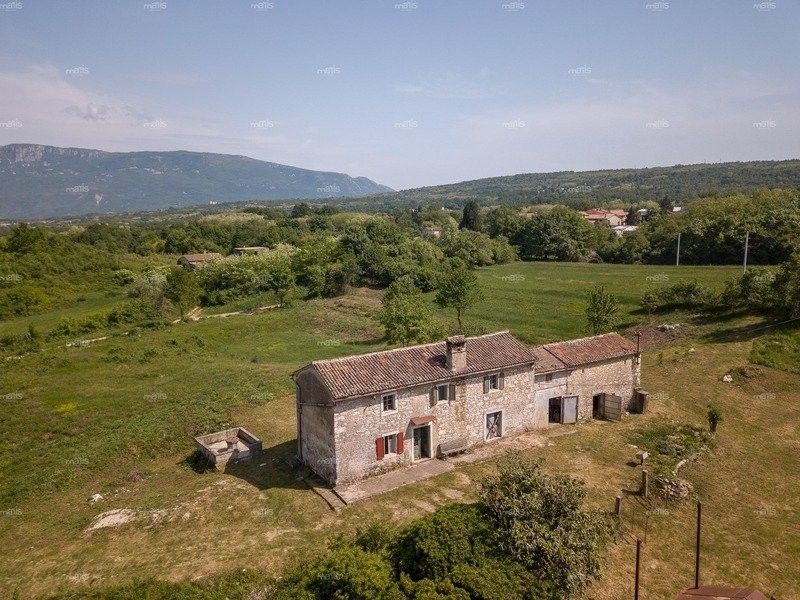 Дом в Кршане, Хорватия, 300 м2 - фото 1
