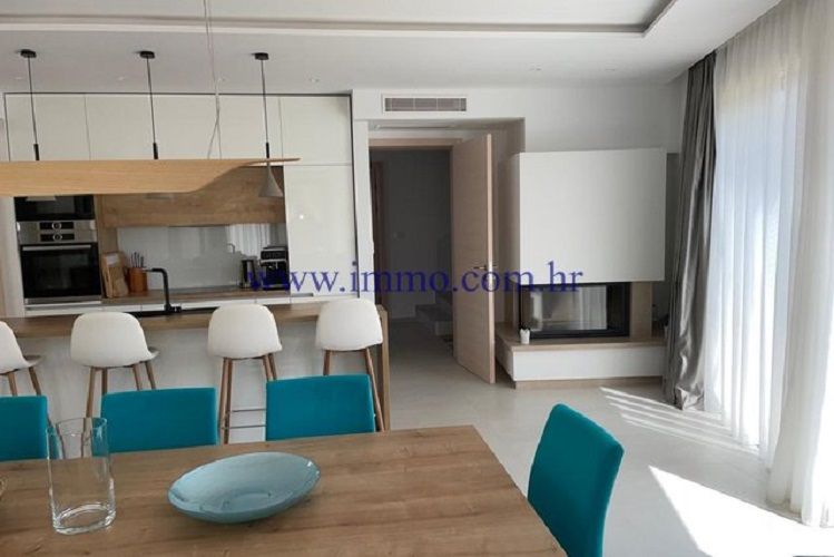 Вилла на острове Брач, Хорватия, 340 м² - фото 4