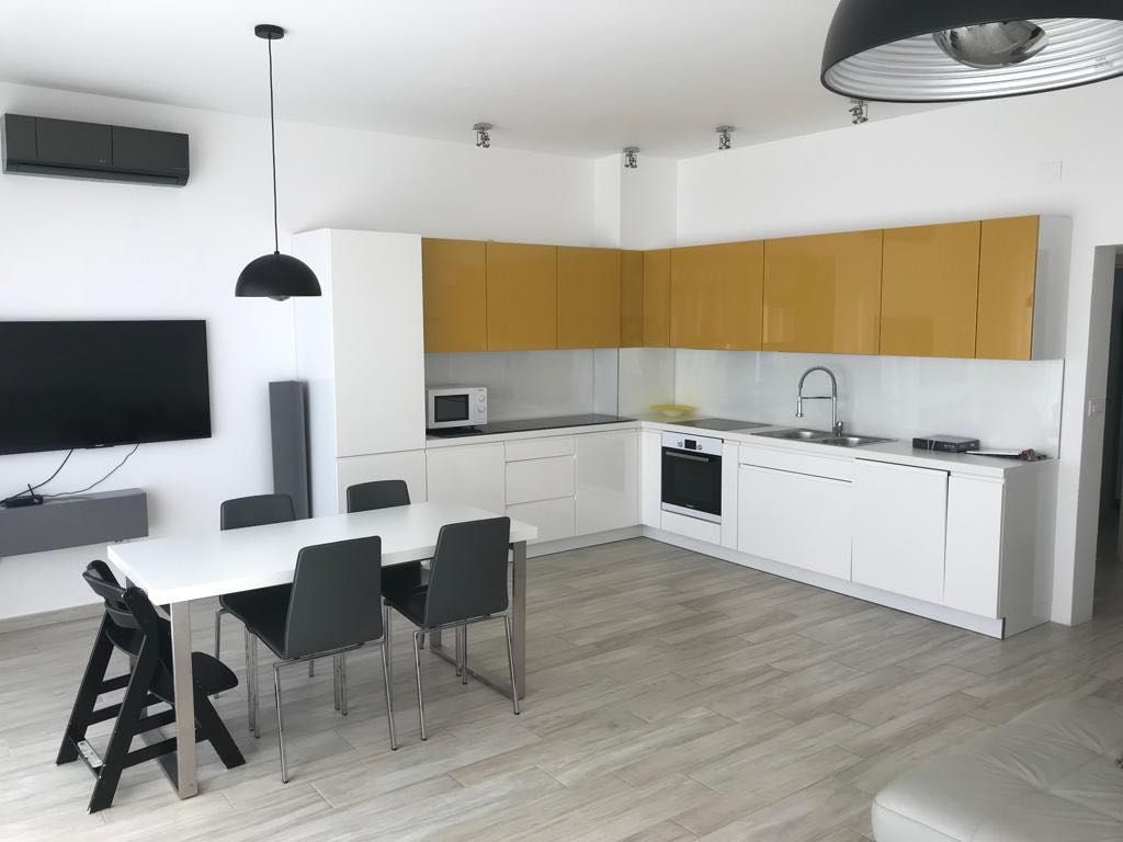 Квартира в Добра Воде, Черногория, 106 м² - фото 2