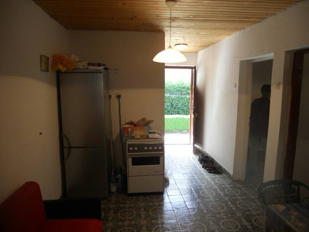 Коммерческая недвижимость в Сутоморе, Черногория, 90 м² - фото 4