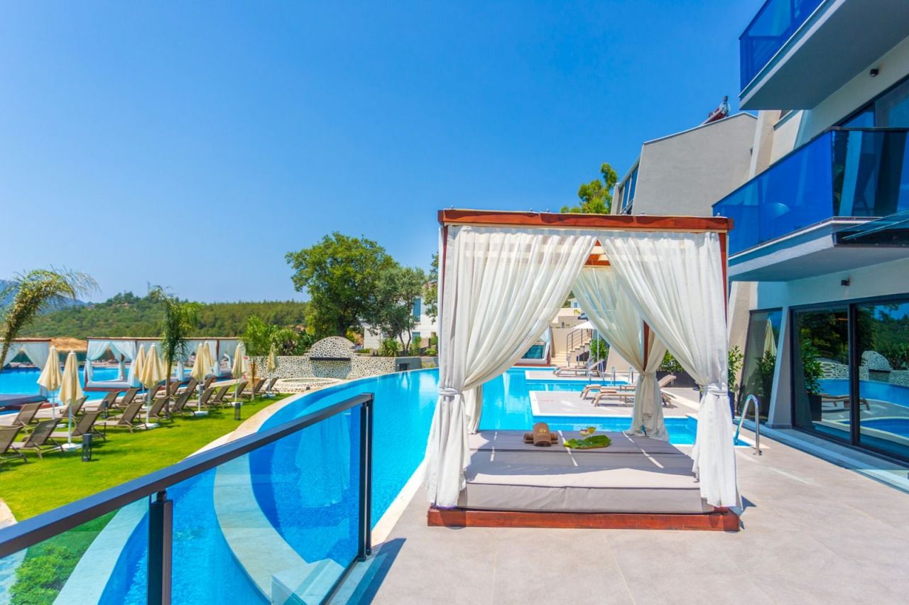 Студия в Фетхие, Турция, 90 м² - фото 10