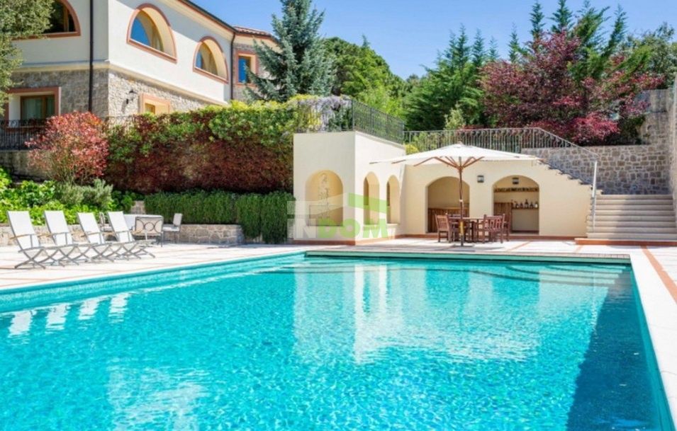 Вилла Лазурный берег, Франция, 1 198 м² - фото 2