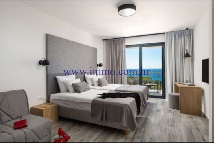 Вилла в Примоштене, Хорватия, 300 м² - фото 7