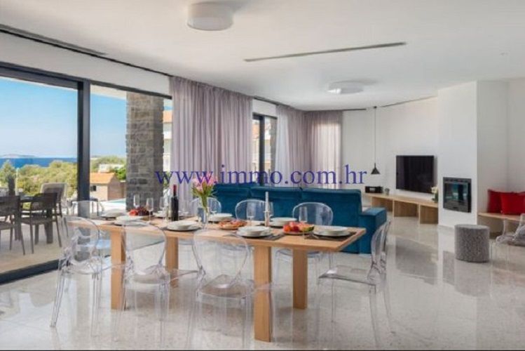 Вилла в Примоштене, Хорватия, 300 м² - фото 4