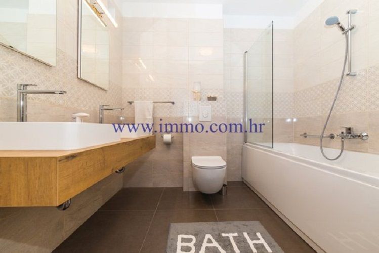 Вилла в Трогире, Хорватия, 325 м² - фото 13