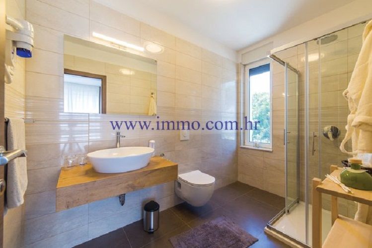 Вилла в Трогире, Хорватия, 325 м² - фото 9