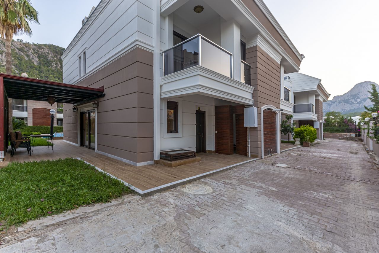 Вилла в Анталии, Турция, 350 м² - фото 3