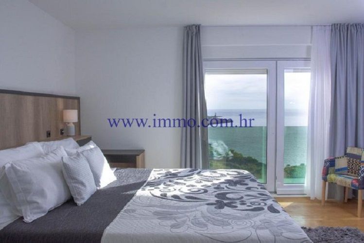 Вилла в Рогознице, Хорватия, 380 м² - фото 8