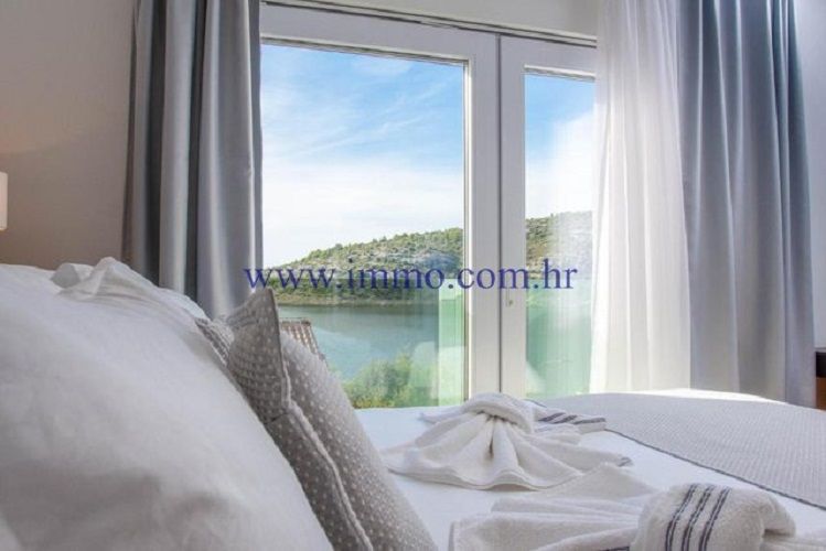 Вилла в Рогознице, Хорватия, 380 м² - фото 10