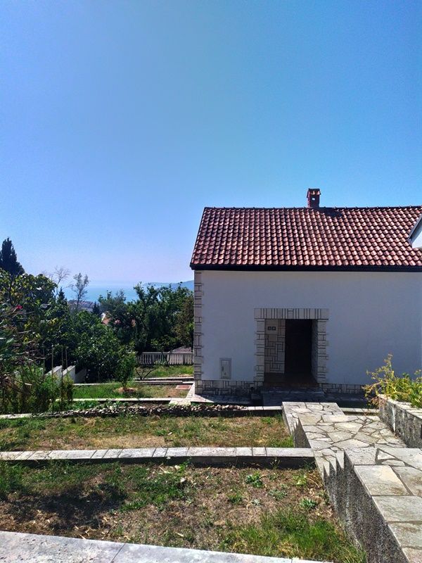 Дом в Херцег-Нови, Черногория, 132 м² - фото 3