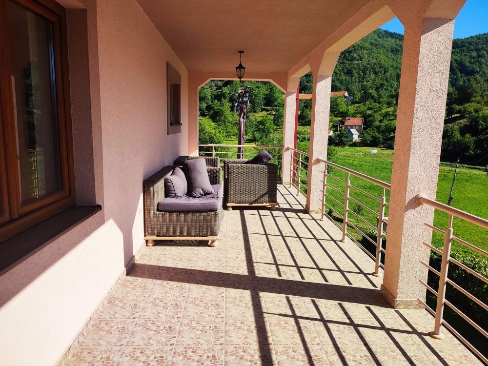 Поместье в Никшиче, Черногория, 350 м² - фото 12