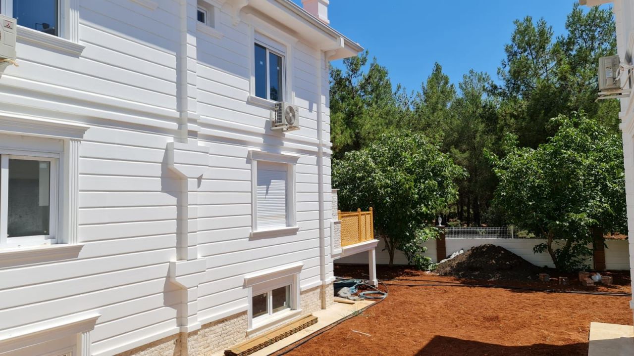 Вилла в Анталии, Турция, 290 м² - фото 2