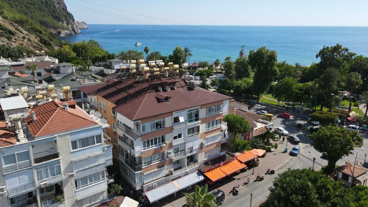 Квартира в Алании, Турция, 150 м2 - фото 1