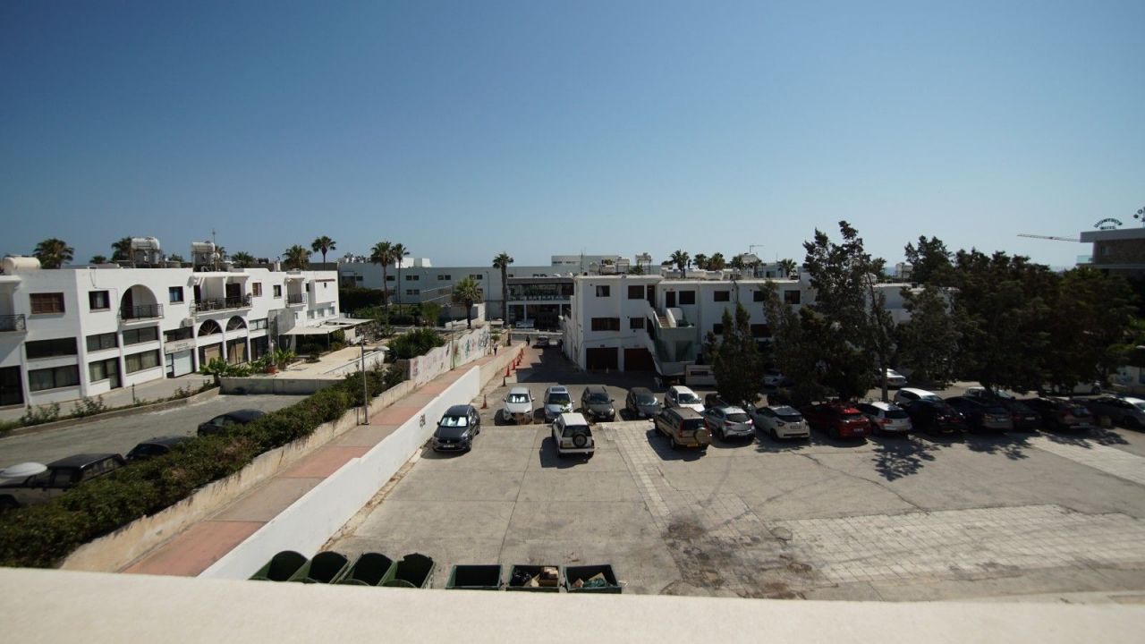 Апартаменты в Пафосе, Кипр, 297 м2 - фото 1