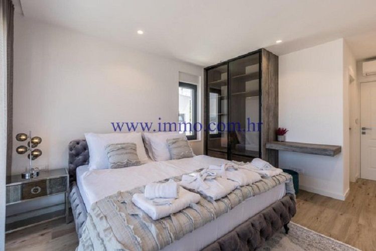 Вилла в Рогознице, Хорватия, 270 м² - фото 7