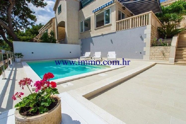 Вилла на острове Брач, Хорватия, 350 м² - фото 2