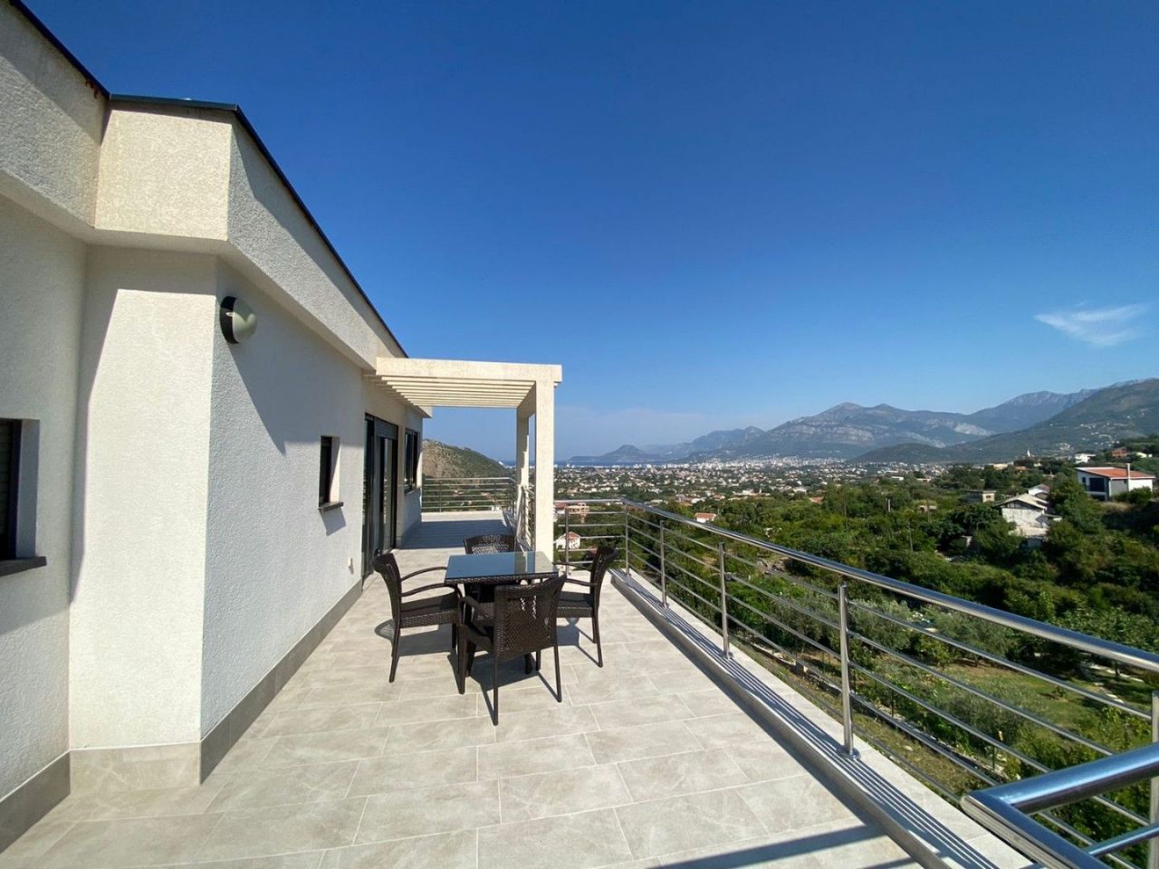 Вилла в Баре, Черногория, 300 м² - фото 9