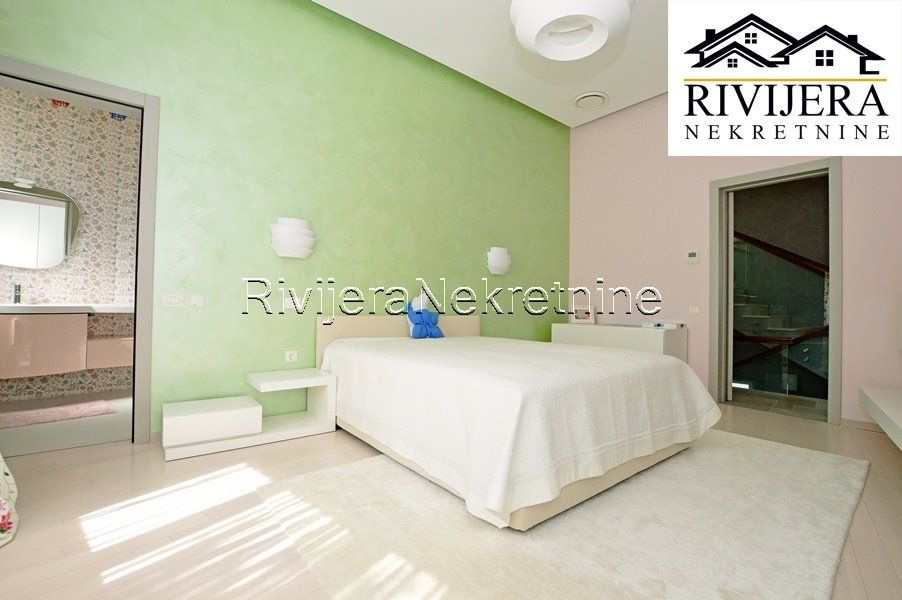 Вилла в Херцег-Нови, Черногория, 285 м² - фото 10