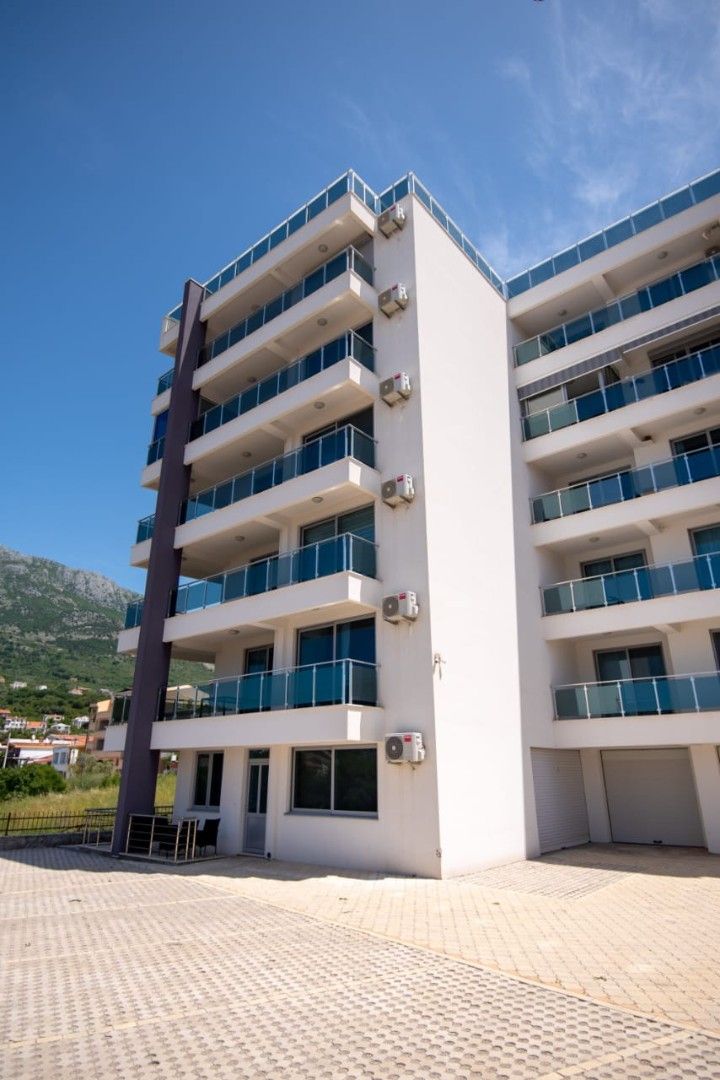 Квартира в Добра Воде, Черногория, 60 м² - фото 6