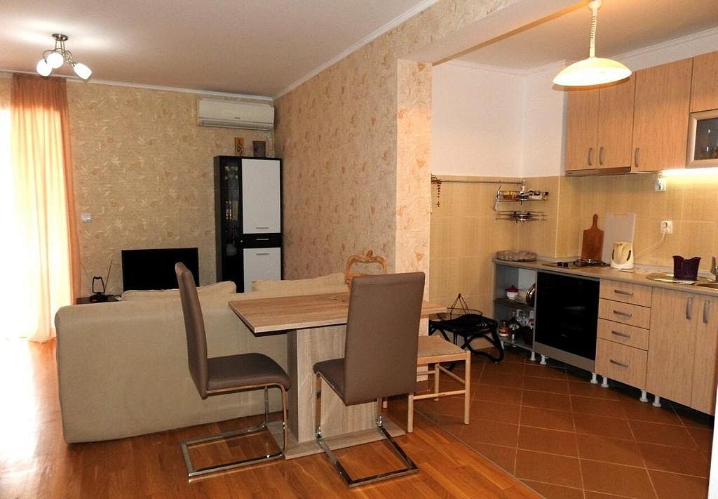 Квартира в Петроваце, Черногория, 62 м2 - фото 1