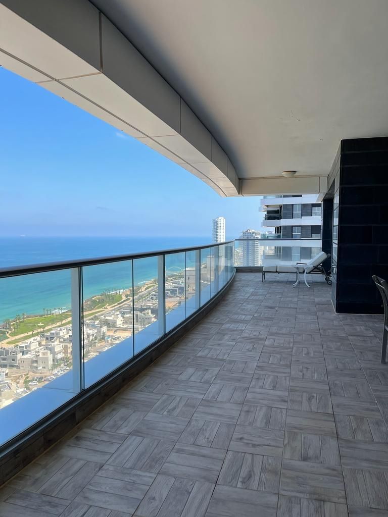 Квартира в Нетании, Израиль, 304 м² - фото 4