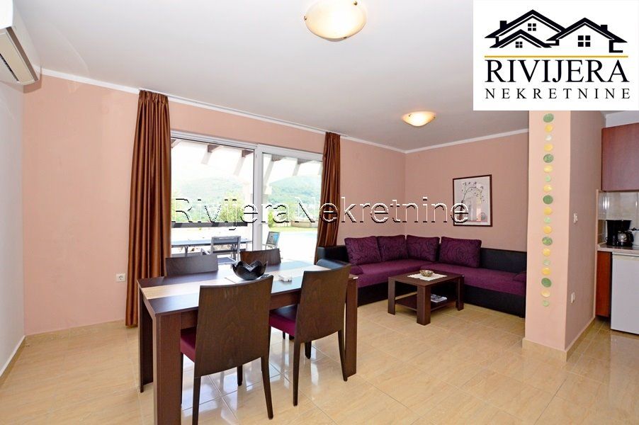 Вилла в Херцег-Нови, Черногория, 348 м² - фото 11