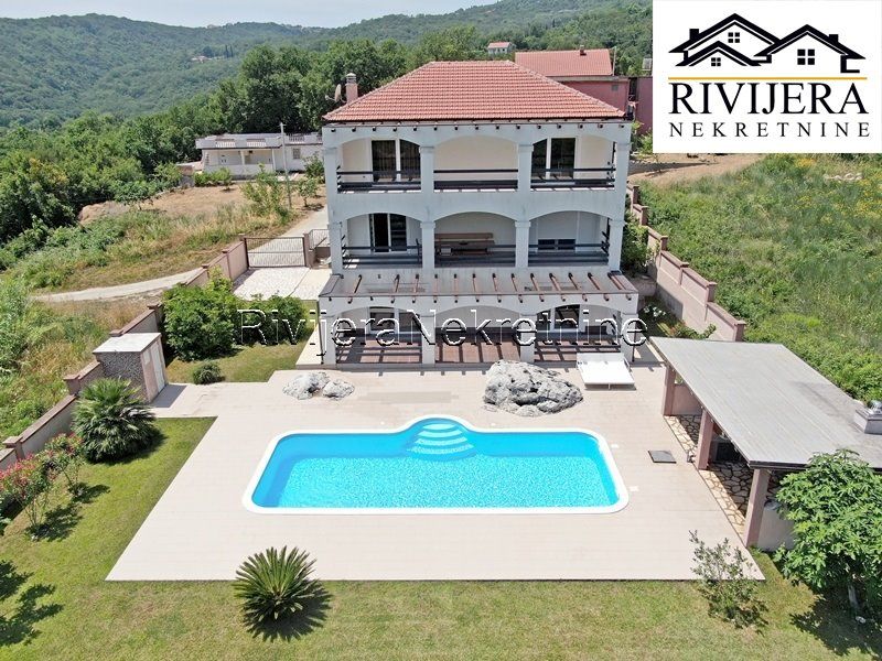 Вилла в Херцег-Нови, Черногория, 348 м² - фото 15