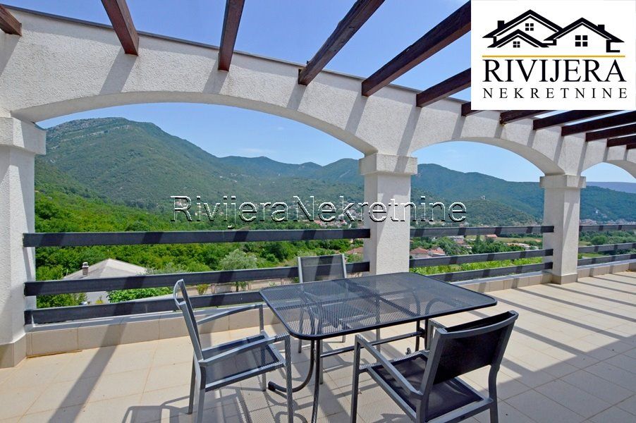 Вилла в Херцег-Нови, Черногория, 348 м² - фото 10