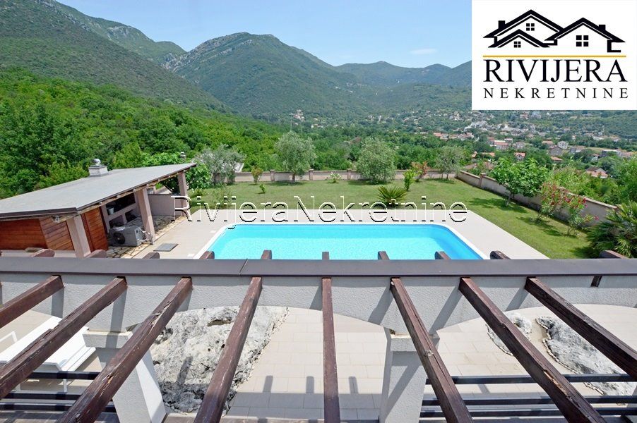 Вилла в Херцег-Нови, Черногория, 348 м² - фото 7