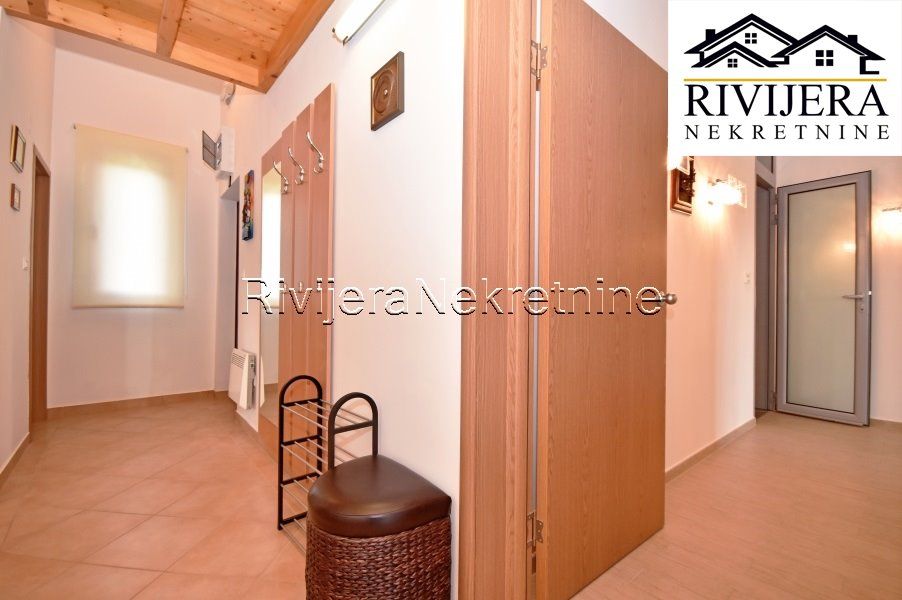 Апартаменты в Херцег-Нови, Черногория, 102 м² - фото 11