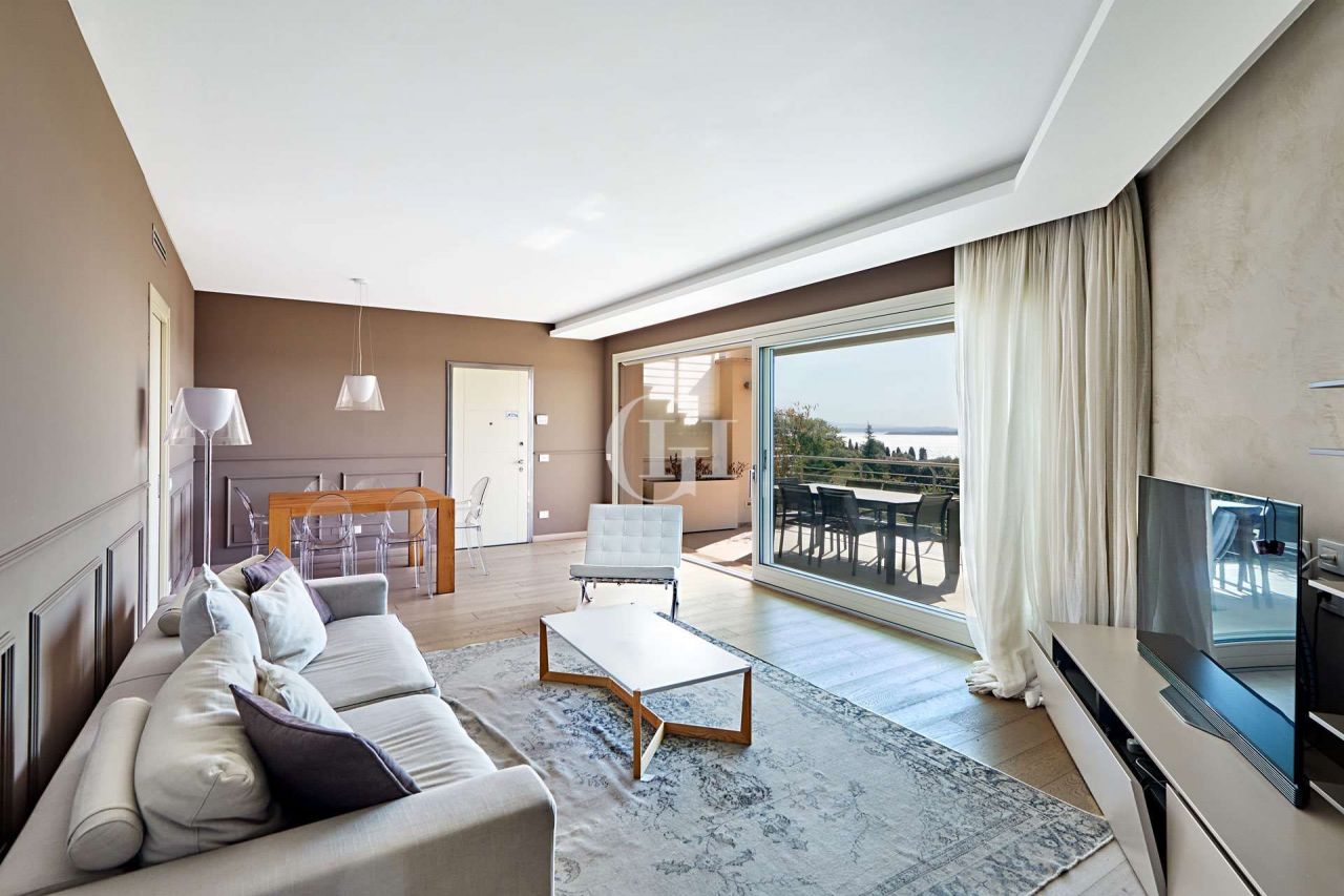 Апартаменты у озера Гарда, Италия, 132 м² - фото 6