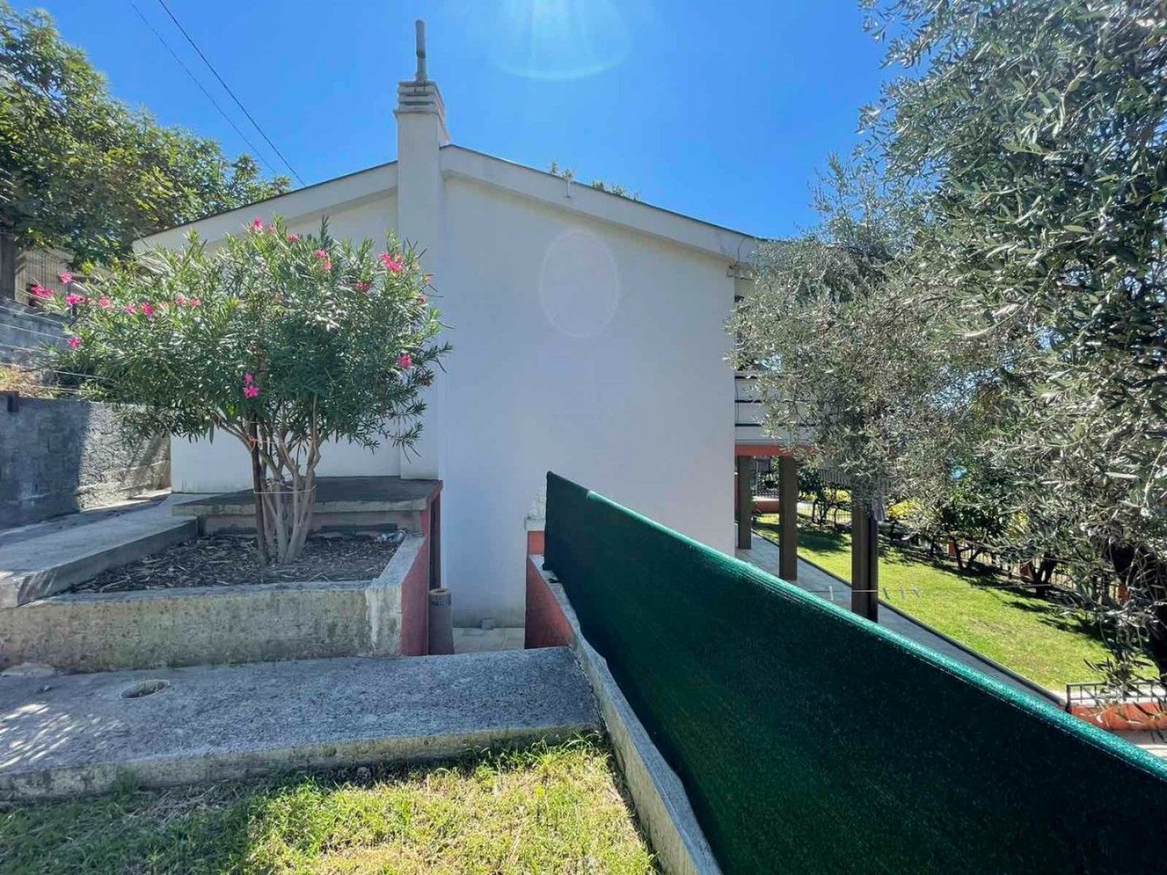 Коммерческая недвижимость в Сутоморе, Черногория, 146 м² - фото 2