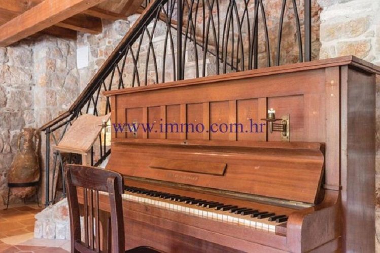 Вилла в Оребиче, Хорватия, 330 м² - фото 11