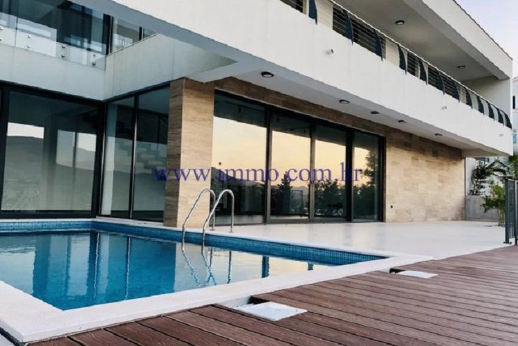 Вилла в Трогире, Хорватия, 303 м² - фото 13