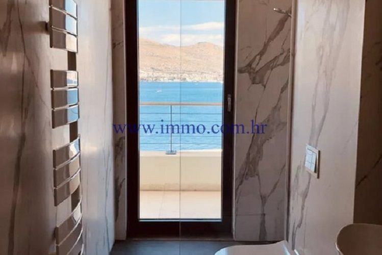 Вилла в Трогире, Хорватия, 303 м² - фото 12