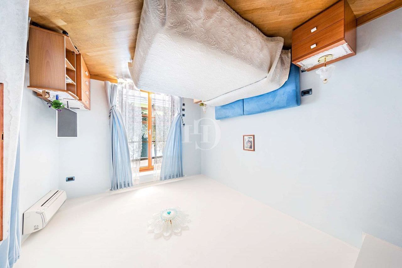 Вилла у озера Гарда, Италия, 1 050 м² - фото 16