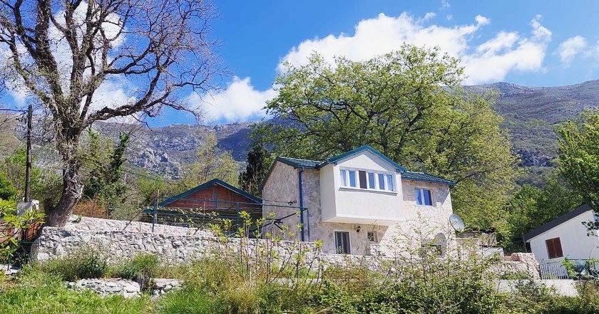 Дом в Сутоморе, Черногория, 105 м2 - фото 1