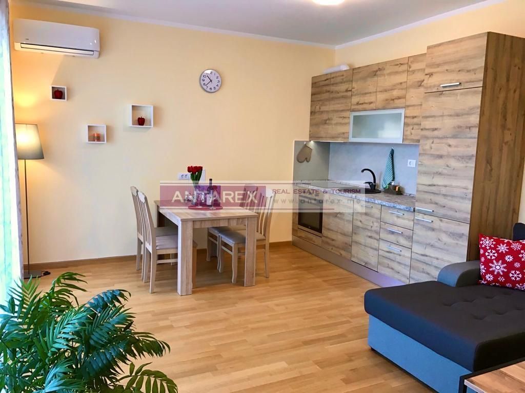 Апартаменты в Будве, Черногория, 58 м2 - фото 1