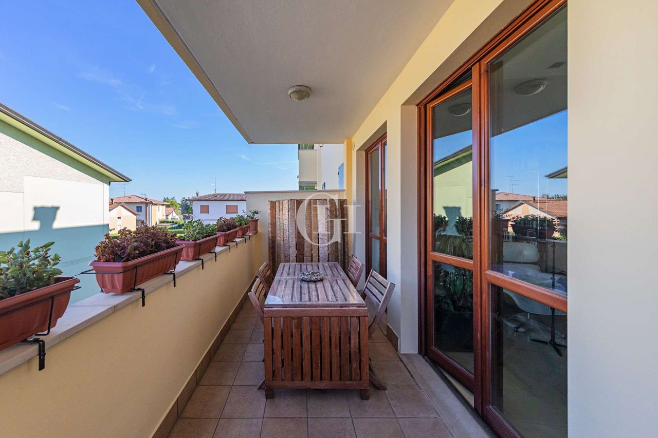 Апартаменты у озера Гарда, Италия, 60 м² - фото 7