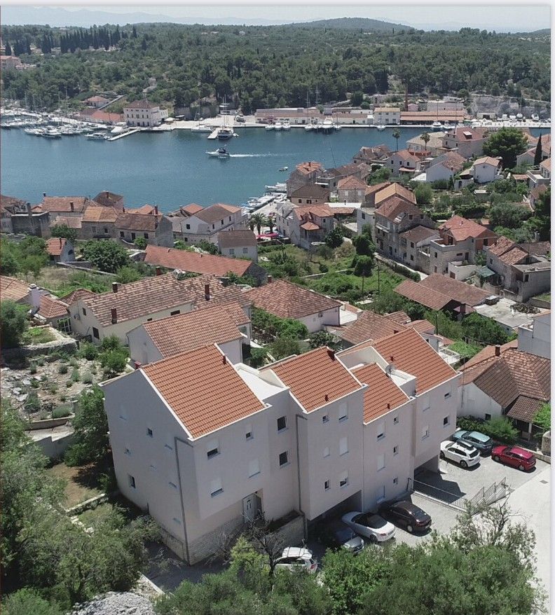 Дом на острове Браче, Хорватия, 624 м2 - фото 1