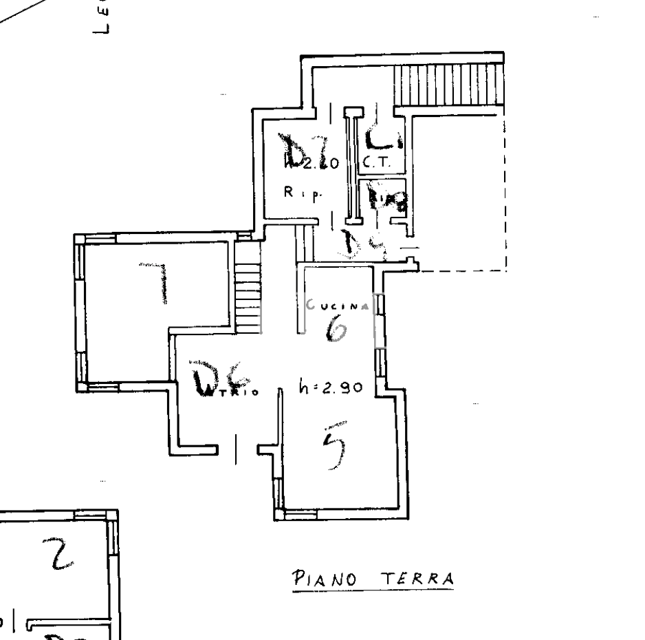 Вилла у озера Гарда, Италия, 280 м² - фото 15