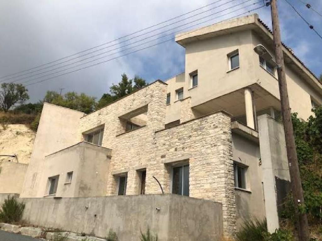 Коммерческая недвижимость в Пафосе, Кипр, 415 м2 - фото 1